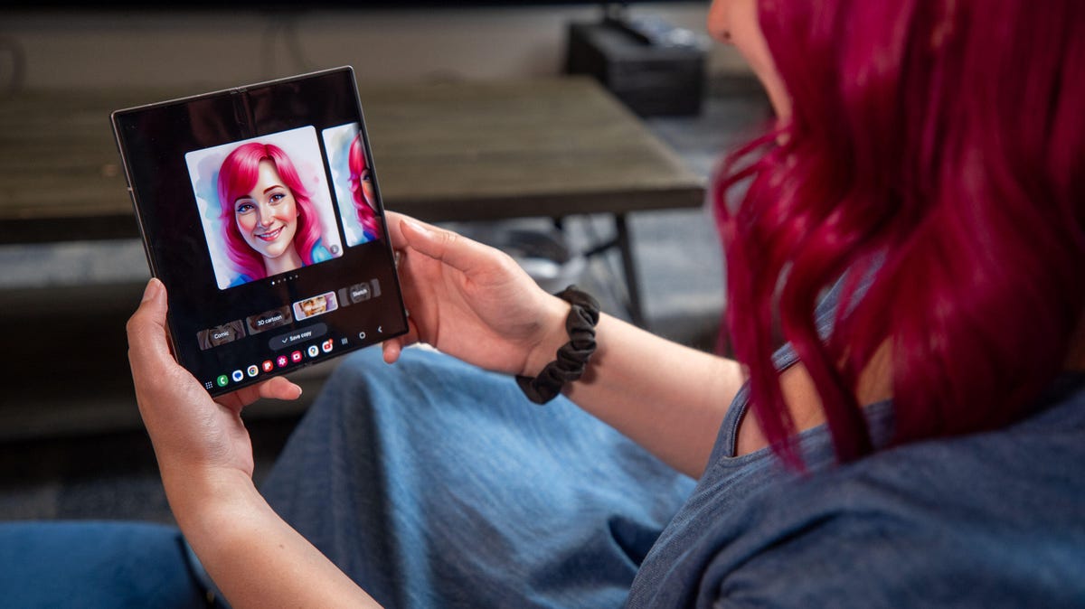 Portrait Studio 3D cartoon style on Galaxy Z Fold